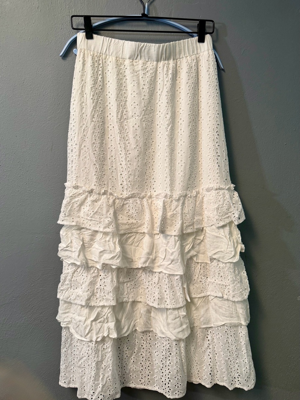 ILLA ILLA White Eyelet Tiered Ruffle Maxi Skirt
